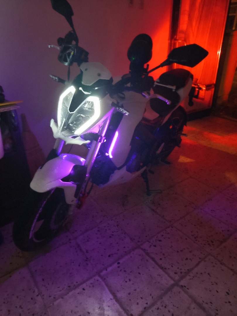 SATILIK benelli 125 s