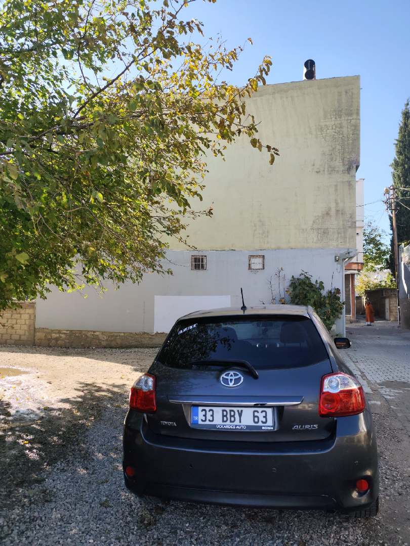 toyota auris 2011 sahibinden