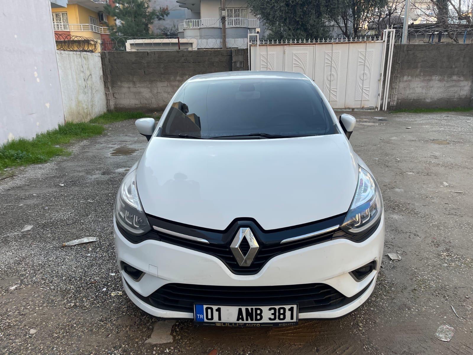 Temmu çıkışlı 2019 clio icon otomatik